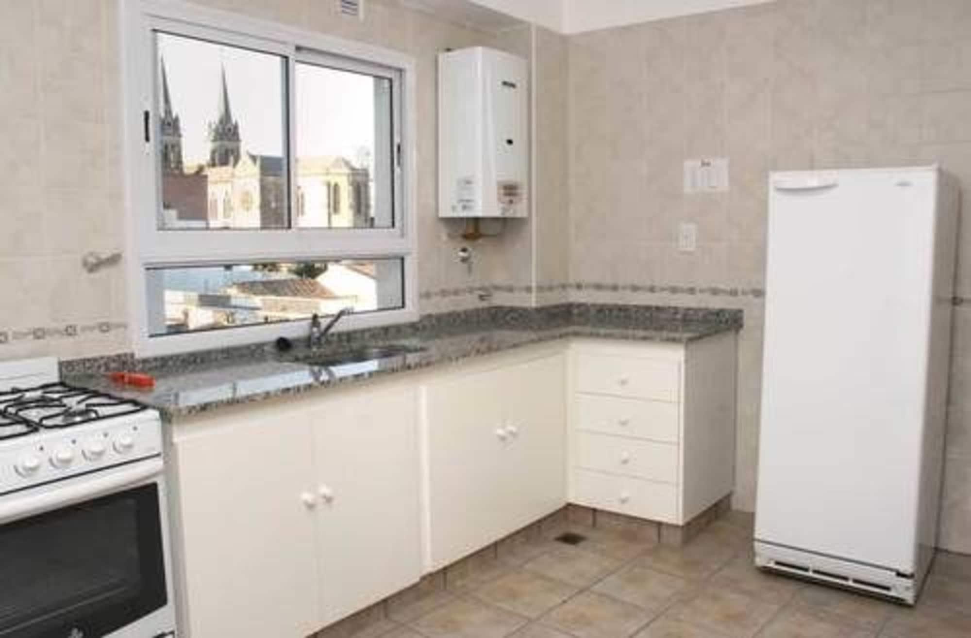 סלטה Wilson Apart Hotel מראה חיצוני תמונה
