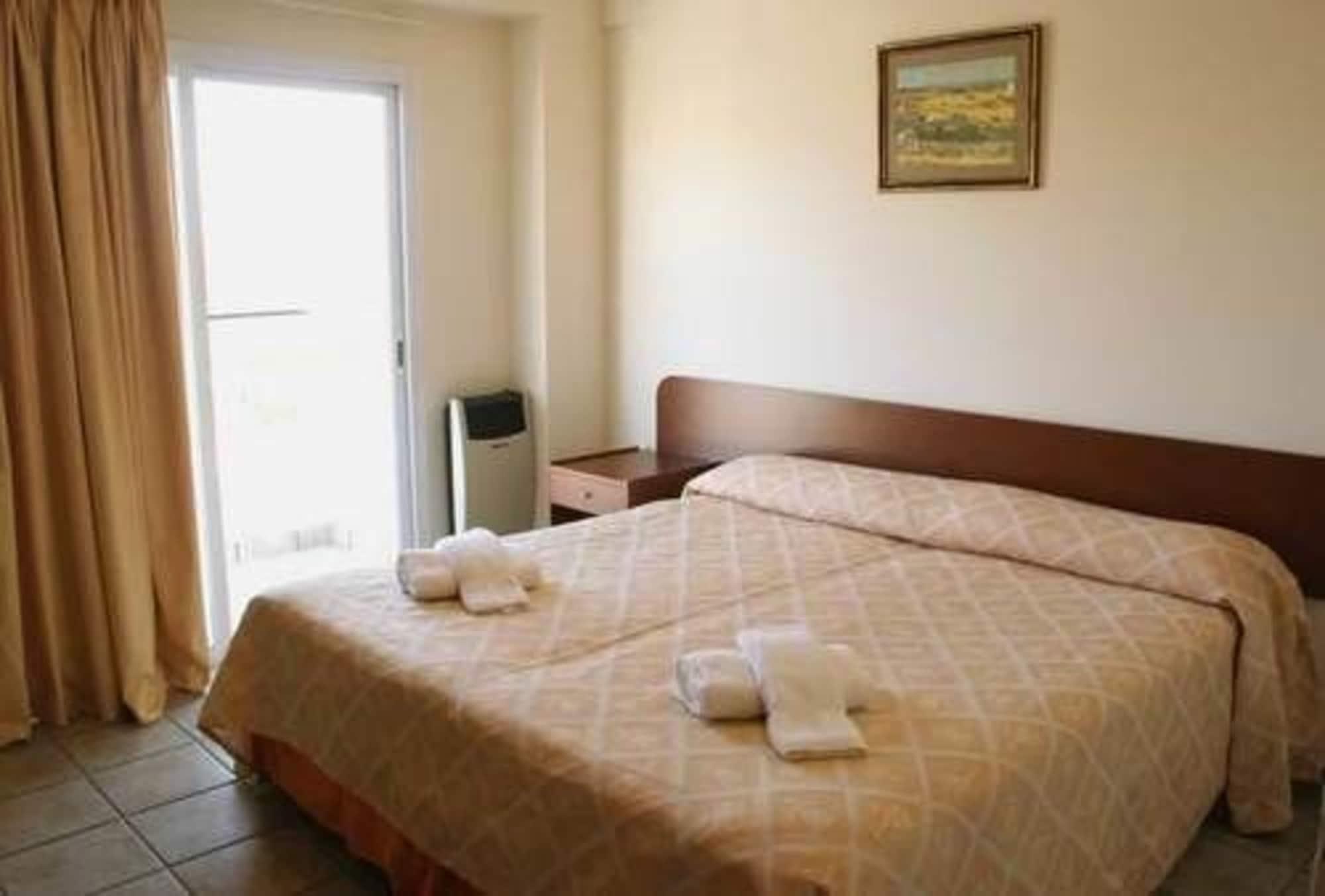 סלטה Wilson Apart Hotel מראה חיצוני תמונה